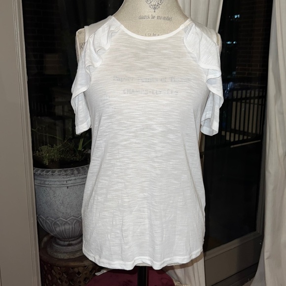 Juicy Couture Tops - Juicy Couture white flutter open shoulder shortsleeve womens blouse Small shirt